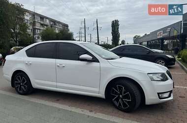 Лифтбек Skoda Octavia 2016 в 