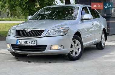 Лифтбек Skoda Octavia 2009 в 
