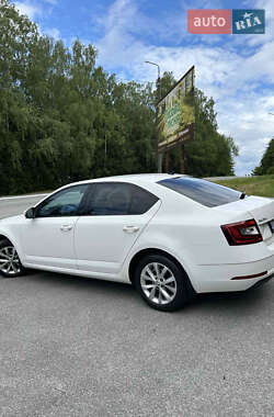 Ліфтбек Skoda Octavia 2019 в Трускавці