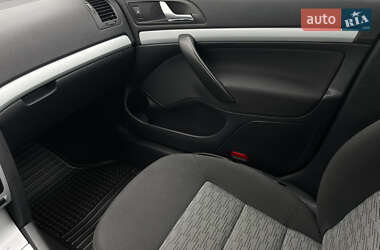 Універсал Skoda Octavia 2009 в 