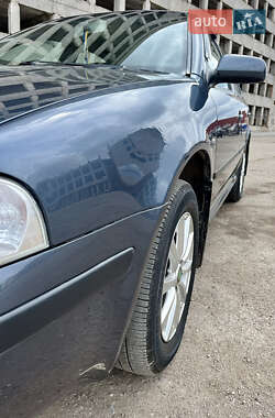 Лифтбек Skoda Octavia 2008 в 