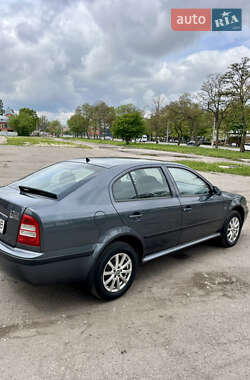Лифтбек Skoda Octavia 2008 в 