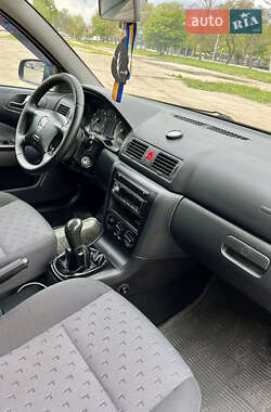 Лифтбек Skoda Octavia 2008 в 
