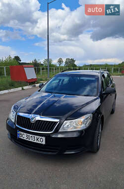 Универсал Skoda Octavia 2011 в 
