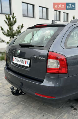 Універсал Skoda Octavia 2012 в 