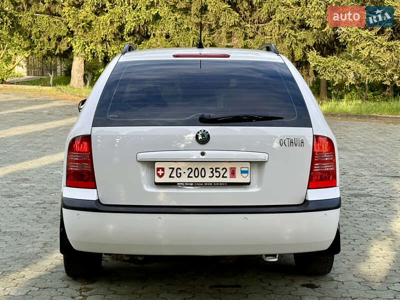 Універсал Skoda Octavia 2010 в Дубні
