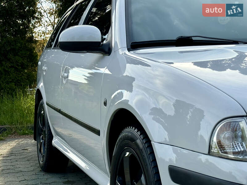 Універсал Skoda Octavia 2010 в Дубні