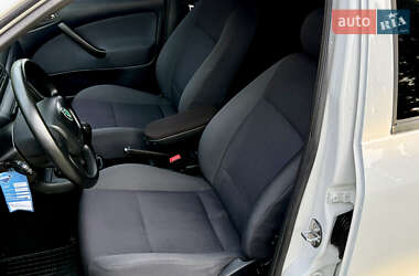Универсал Skoda Octavia 2010 в 