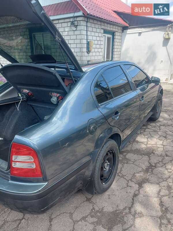 Лифтбек Skoda Octavia 2006 в Коростышеве