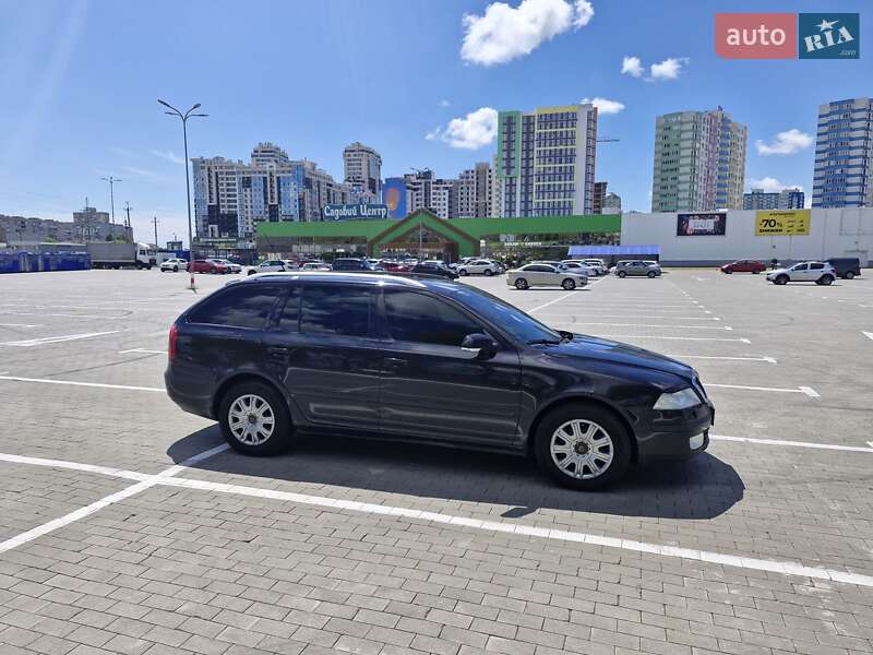 Универсал Skoda Octavia 2008 в Одессе
