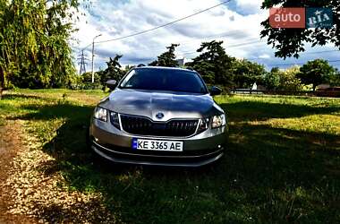 Універсал Skoda Octavia 2019 в Дніпрі