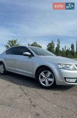 Лифтбек Skoda Octavia 2014 в Каменском