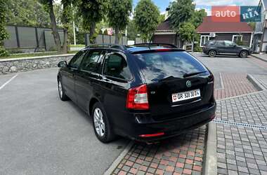 Универсал Skoda Octavia 2011 в 