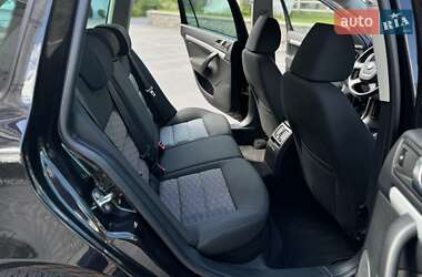 Универсал Skoda Octavia 2011 в 
