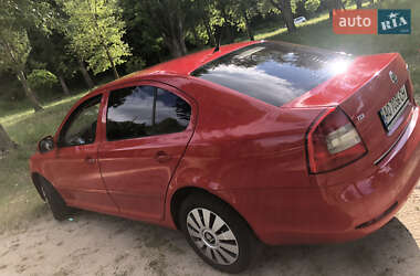 Ліфтбек Skoda Octavia 2010 в 