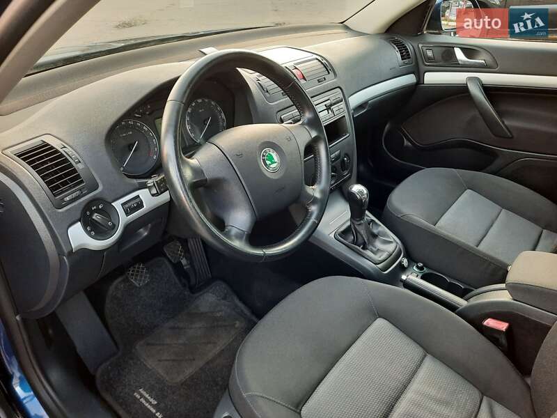 Универсал Skoda Octavia 2007 в Полтаве