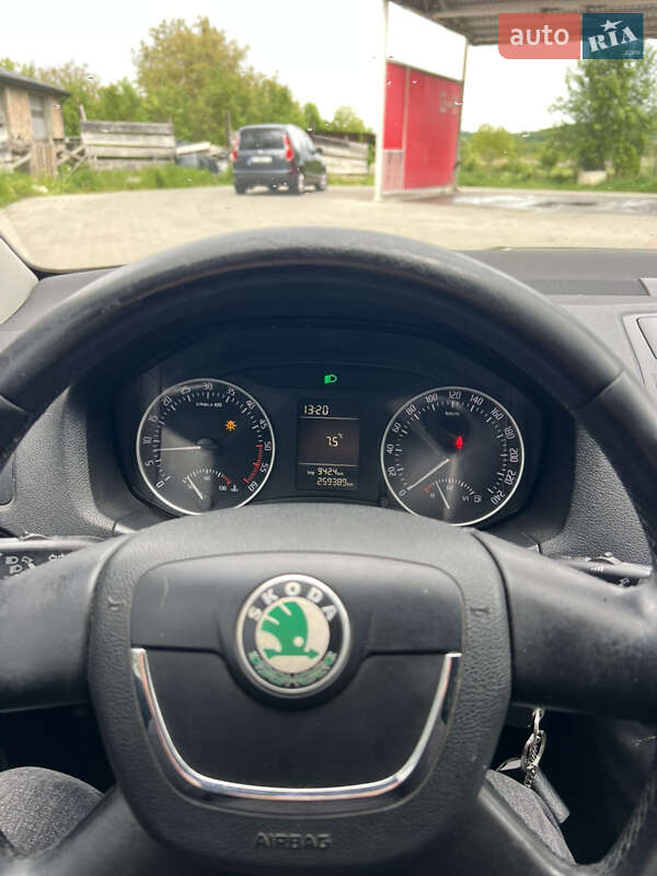 Лифтбек Skoda Octavia 2012 в Калуше фото 7 Лифтбек Skoda Octavia 2012 в Калуше