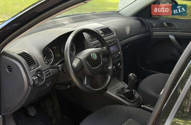 Ліфтбек Skoda Octavia 2010 в 