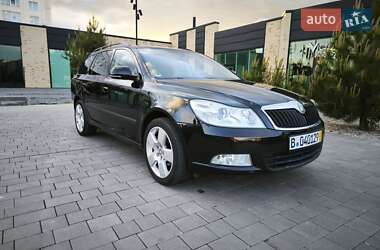Універсал Skoda Octavia 2012 в 