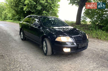 Ліфтбек Skoda Octavia 2007 в Рівному