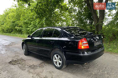 Ліфтбек Skoda Octavia 2007 в 