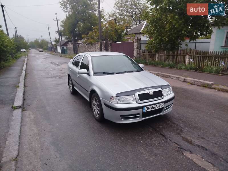 Лифтбек Skoda Octavia 2008 в 
