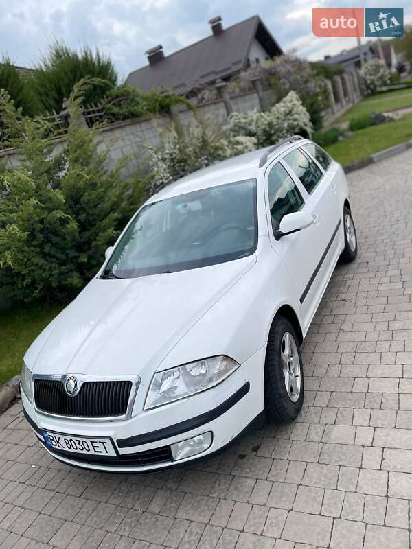 Універсал Skoda Octavia 2008 в 