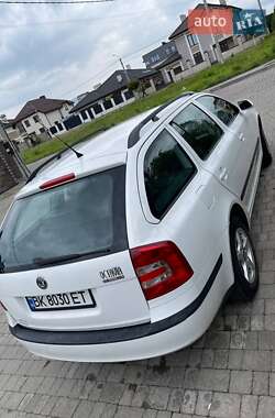 Універсал Skoda Octavia 2008 в 