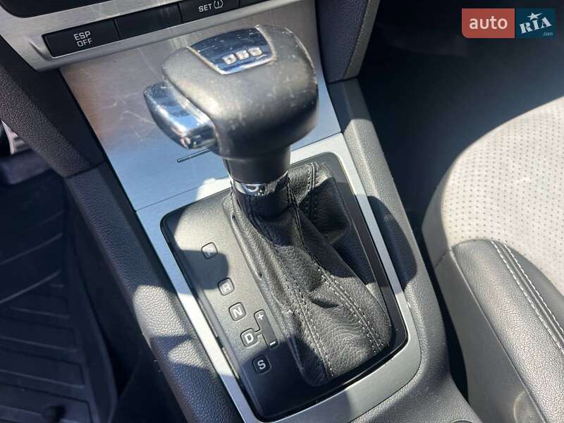 Універсал Skoda Octavia 2009 в Одесі