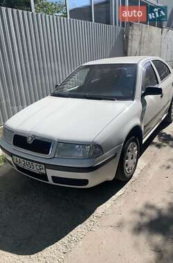 Ліфтбек Skoda Octavia 2001 в Києві