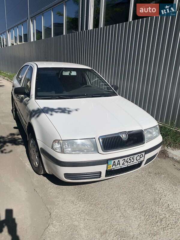 Ліфтбек Skoda Octavia 2001 в Києві