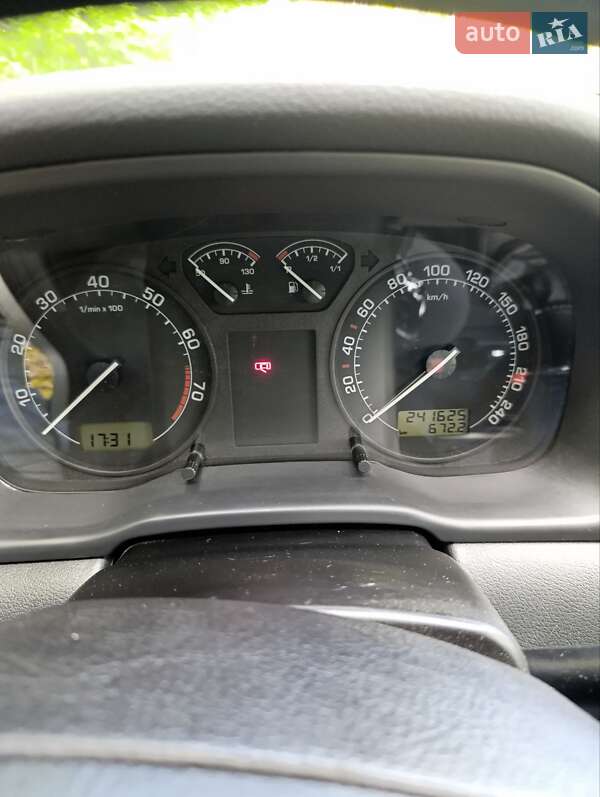 Ліфтбек Skoda Octavia 2004 в Гребінці