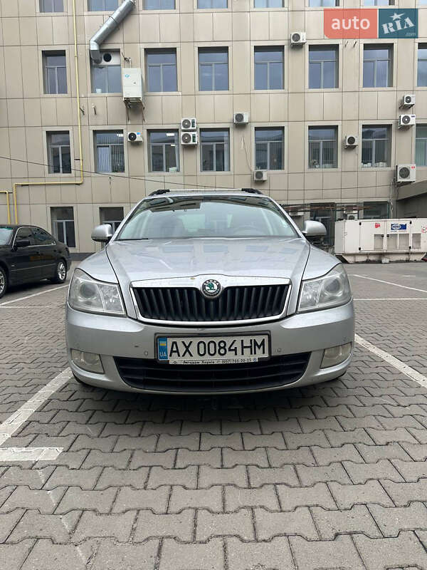 Універсал Skoda Octavia 2011 в Харкові