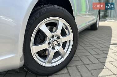 Лифтбек Skoda Octavia 2012 в 