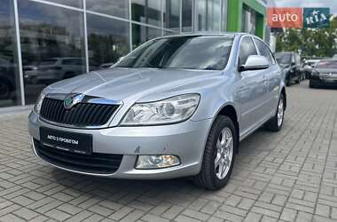 Лифтбек Skoda Octavia 2012 в 