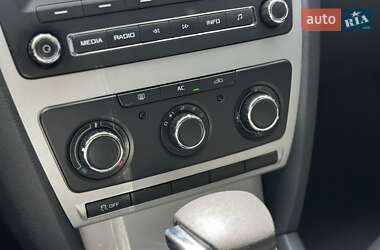 Лифтбек Skoda Octavia 2012 в 