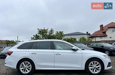 Універсал Skoda Octavia 2021 в 