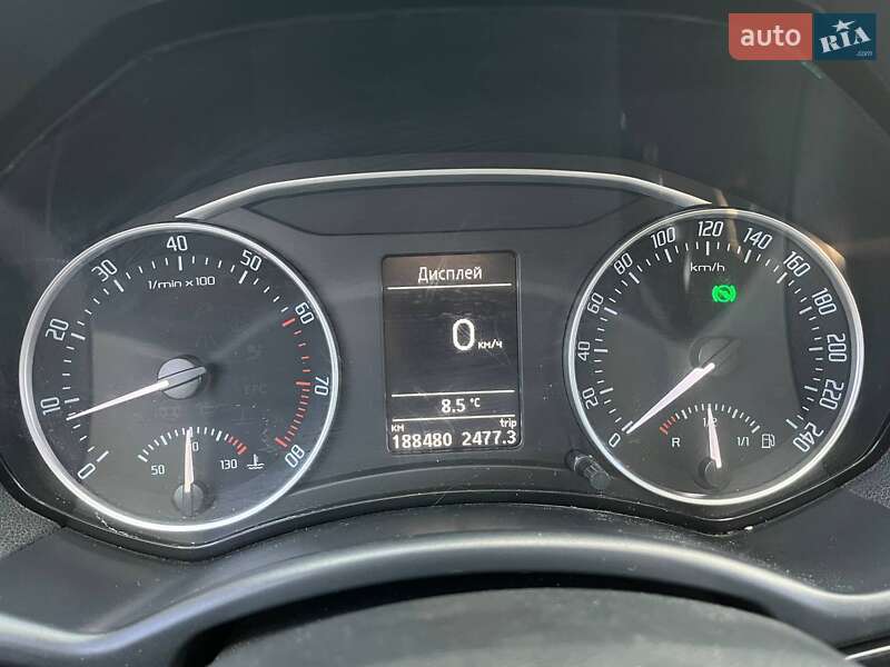 Ліфтбек Skoda Octavia 2010 в Кропивницькому