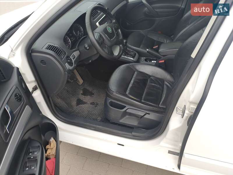 Ліфтбек Skoda Octavia 2010 в Сумах