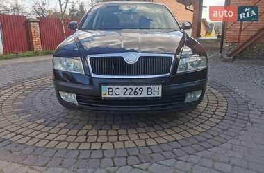Лифтбек Skoda Octavia 2005 в 