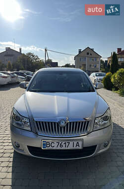 Лифтбек Skoda Octavia 2010 в 