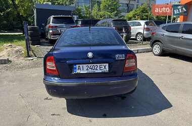Лифтбек Skoda Octavia 2001 в 