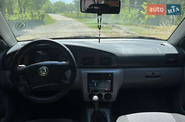 Ліфтбек Skoda Octavia 1998 в 