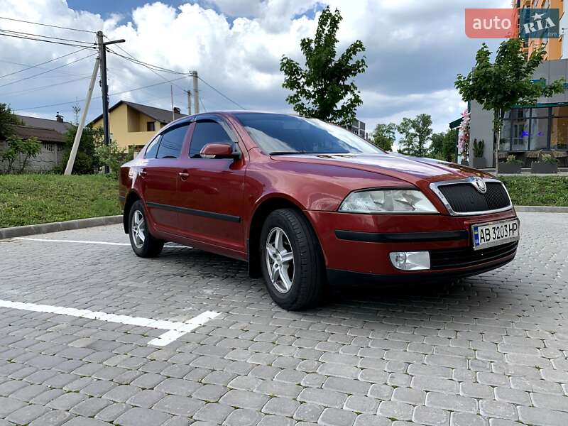 Лифтбек Skoda Octavia 2006 в 