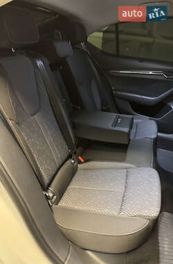 Лифтбек Skoda Octavia 2020 в 
