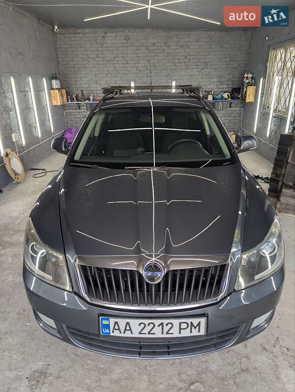 Универсал Skoda Octavia 2010 в 