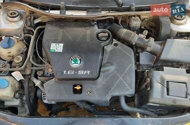 Лифтбек Skoda Octavia 2004 в 