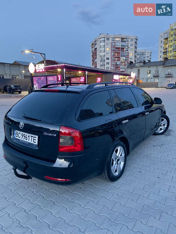 Универсал Skoda Octavia 2009 в Львове