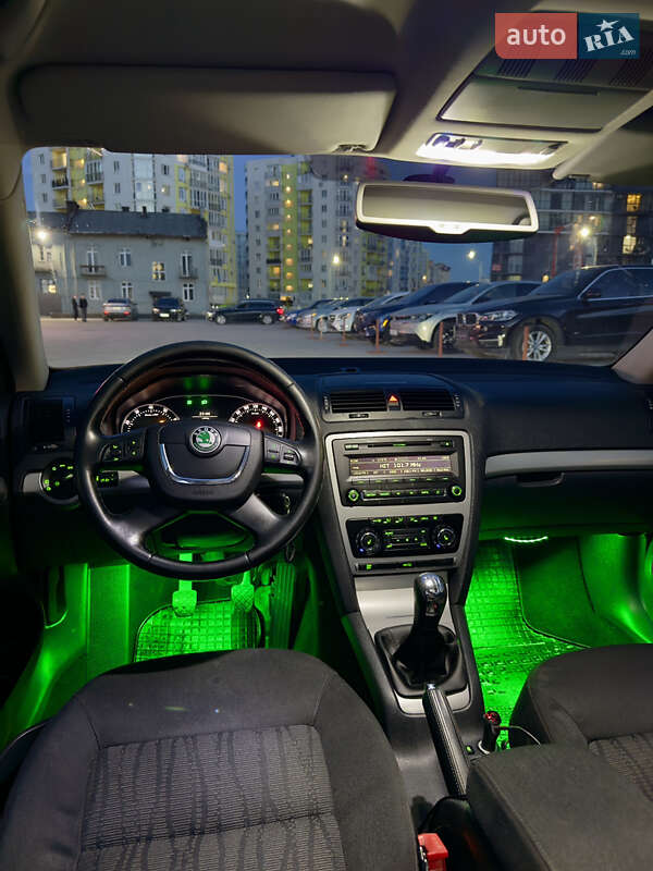 Универсал Skoda Octavia 2009 в Львове