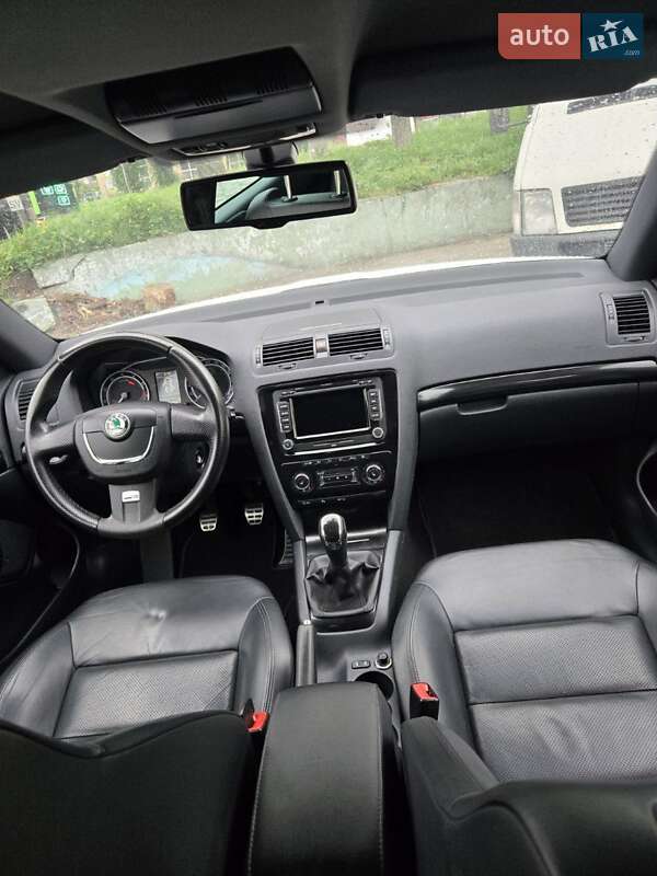 Універсал Skoda Octavia 2012 в Кам'янському